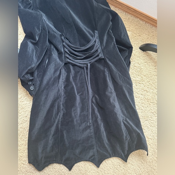 Grave Girls velvet bat high-low women's tailcoat jacket with a lace-up back L - Picture 7 of 8